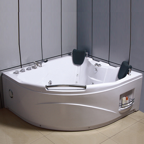 What are the advantages of a Jacuzzi?
